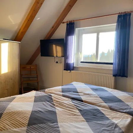 Maxe, Haus Paula